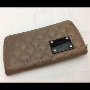 Gwen Stefani L.A.M.B quilted zippered wallet